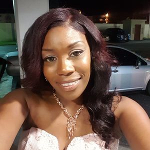 Meet your Posher, Takenya